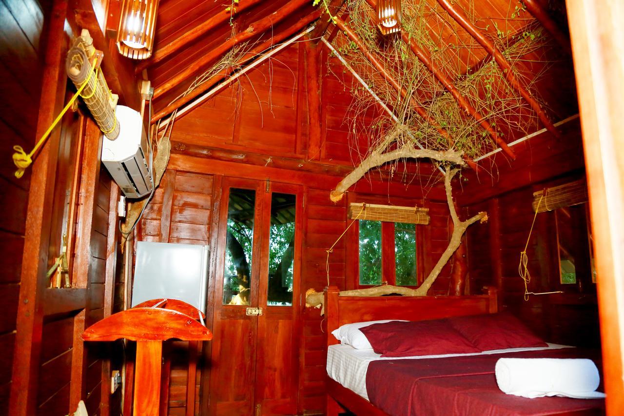 Lake Villa Resort Tissamaharama Eksteriør billede